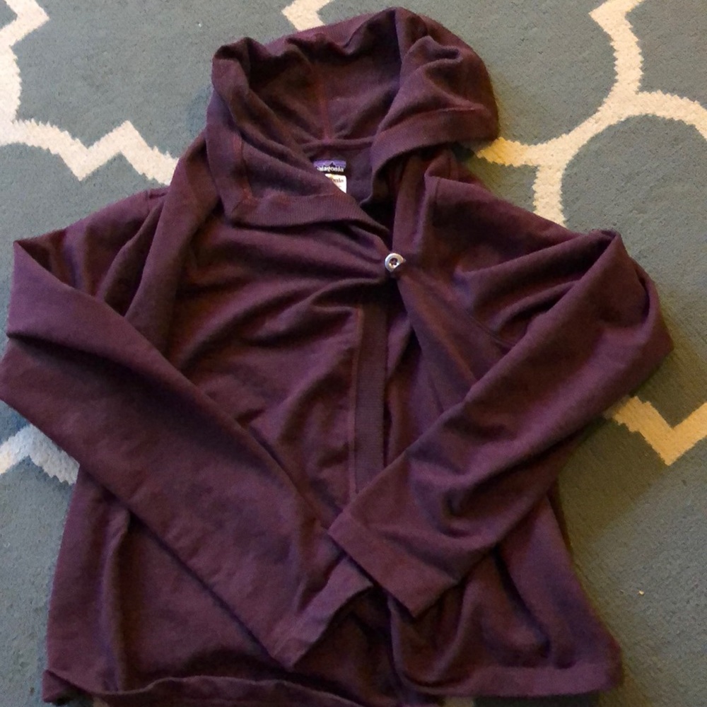 Patagonia one button cardigan